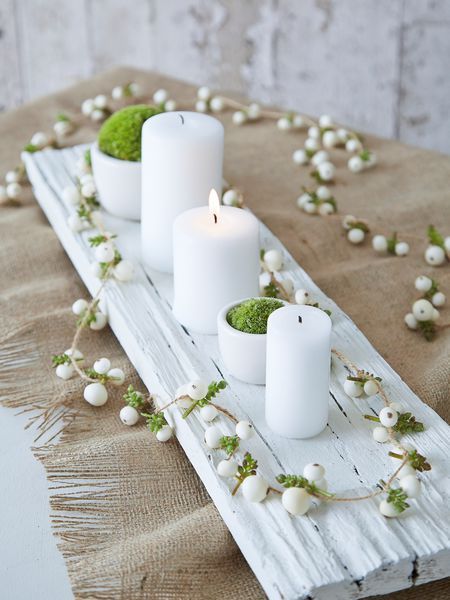 Nordic Centerpiece. Girl First Communion Party Ideas and Templates to make an amazing Party. Get inspired to create your own unforgettable celebration for your little girl.