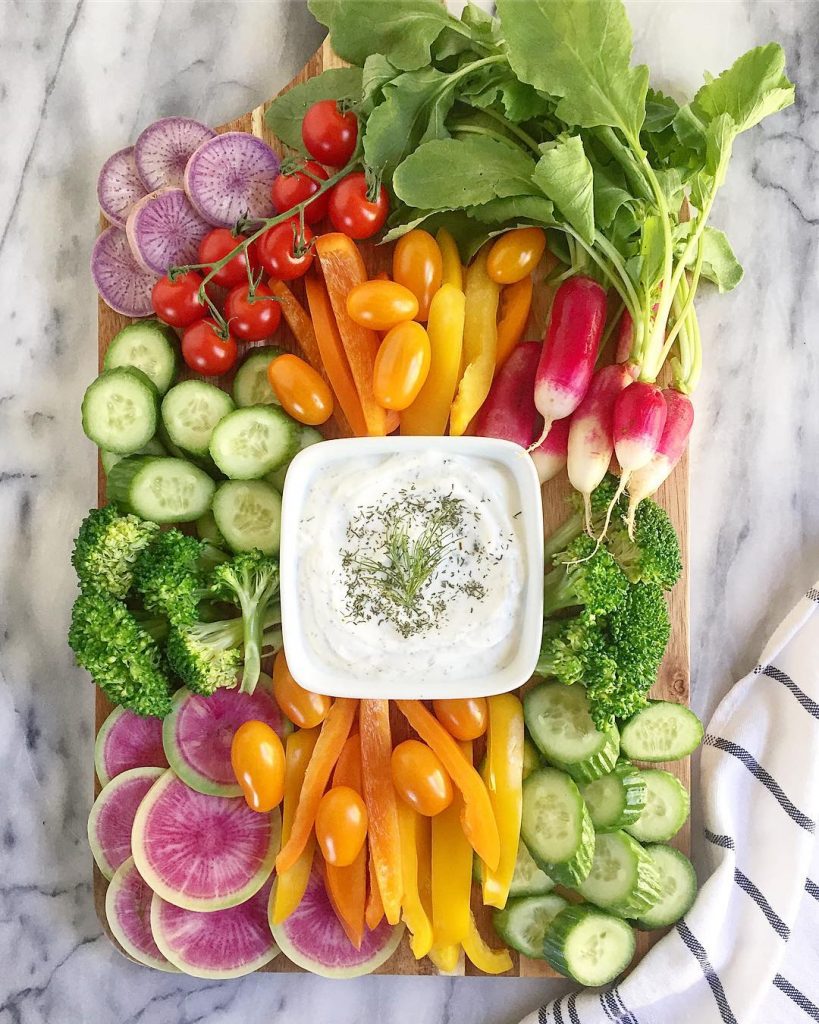 healthy veggie plate, Colorful Healthy Food Ideas and Tips for Your Party Table by Partymazing