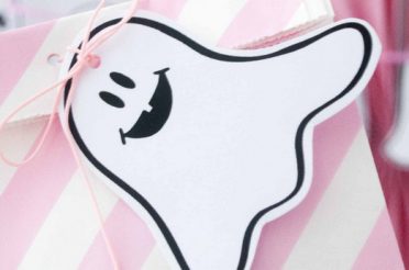 8 Cute and Easy Halloween Treat Bags Ideas